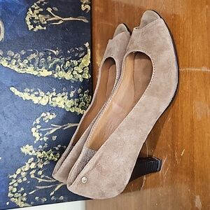 G.H. Bass & Co. Alexandria Light Suede Heels